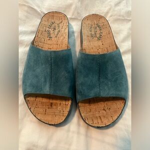 Kork Ease Women's Tutsi Sandal Blue Suede Size 9M